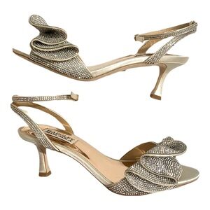 Badgley Mischka Remi Crystal Embellished Ruffle Bow Dress Sandals Size 6